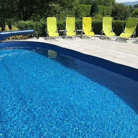 Dvur Stran & Wellness Hotel Karlovy Vary Bagian luar foto