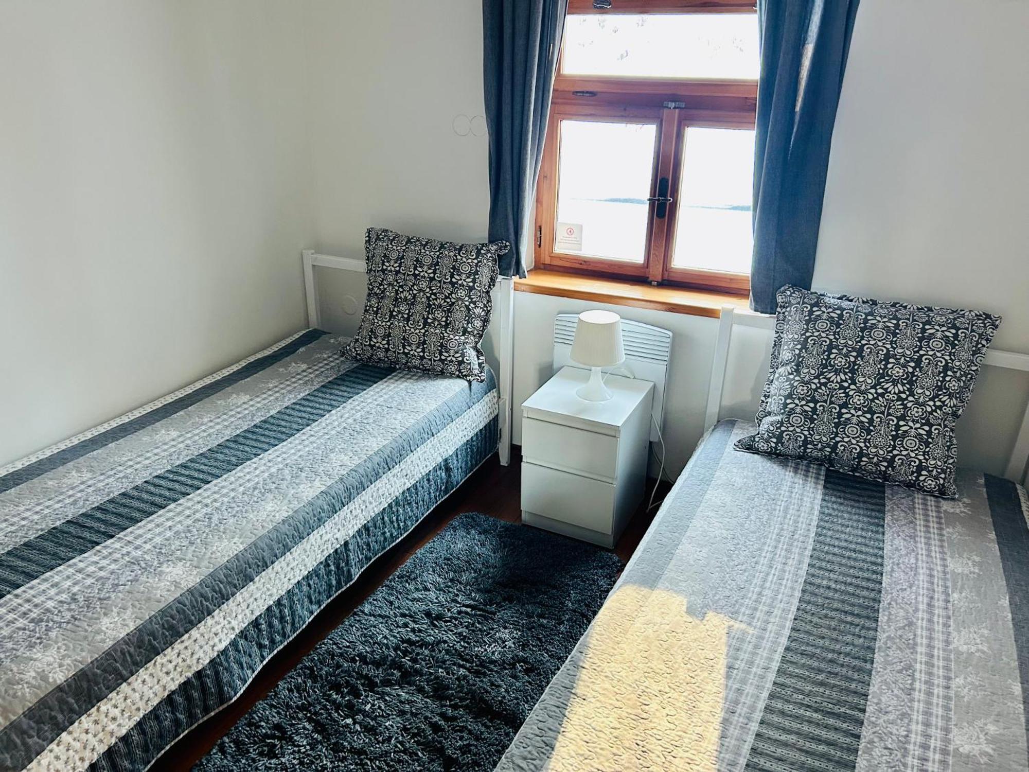 Dvur Stran & Wellness Hotel Karlovy Vary Bagian luar foto